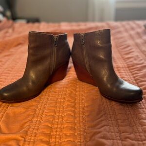 Kork-Ease Natalya Leather Ankle Boots